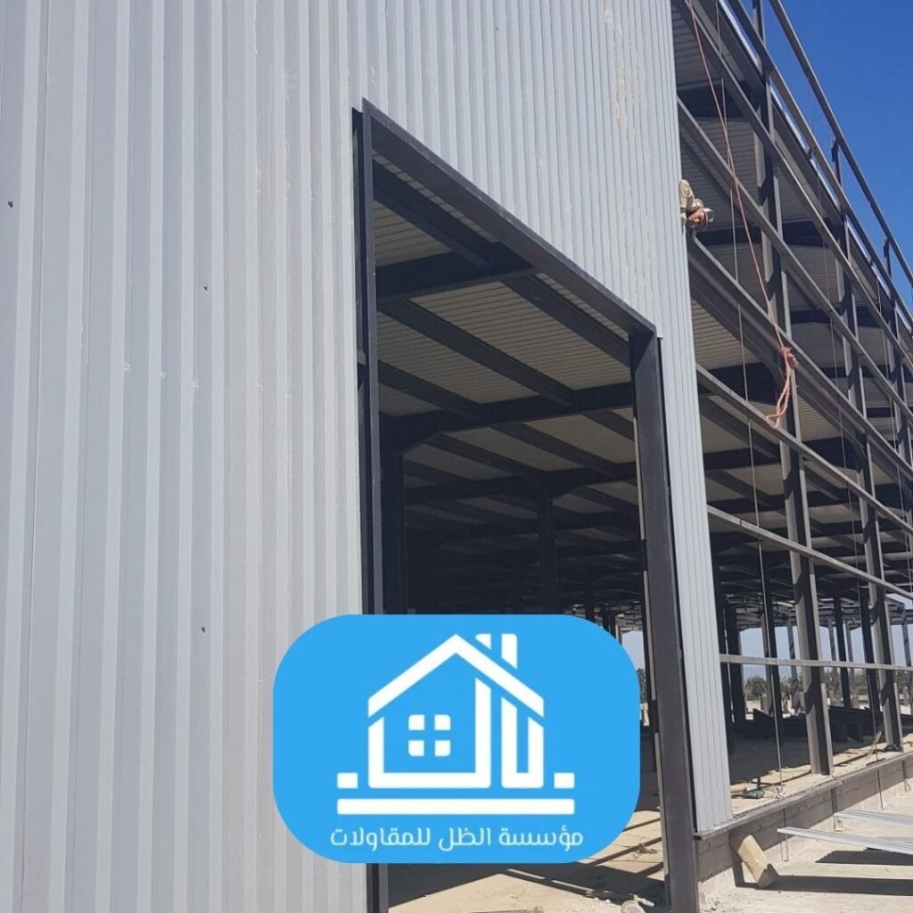 تركيب سندوتش بنل لمستودع في الرياض