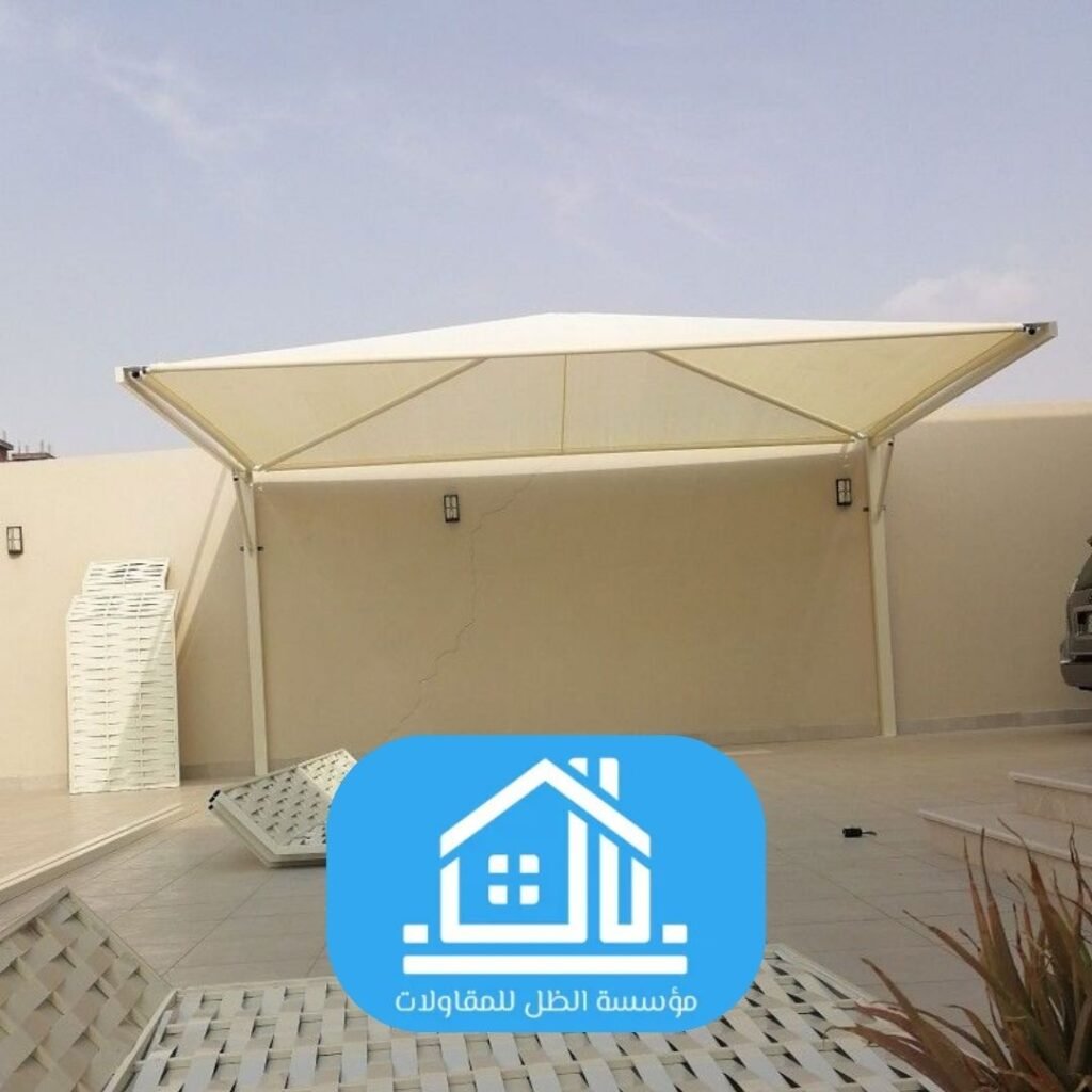 مظلات الطاقة الشمسية