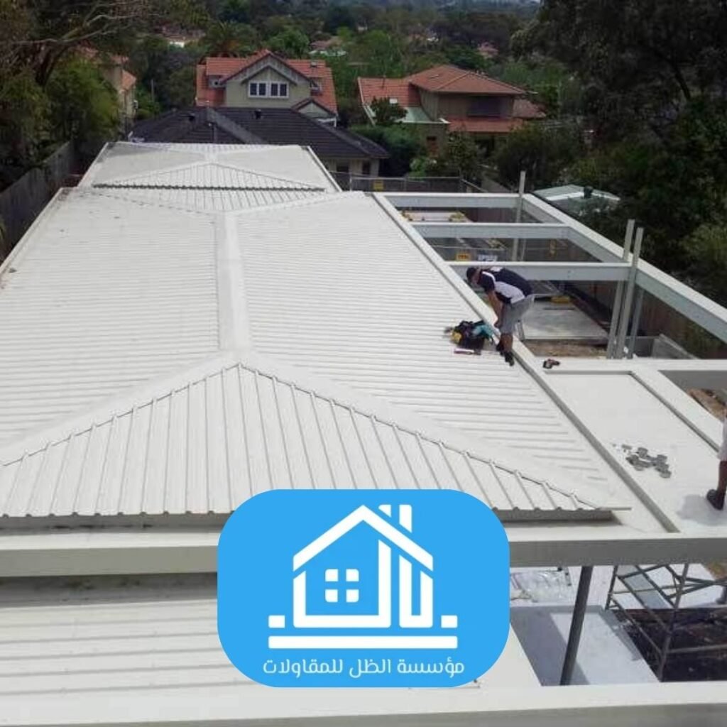 تركيب سندوتش بنل عازل لمستودع في الرياض