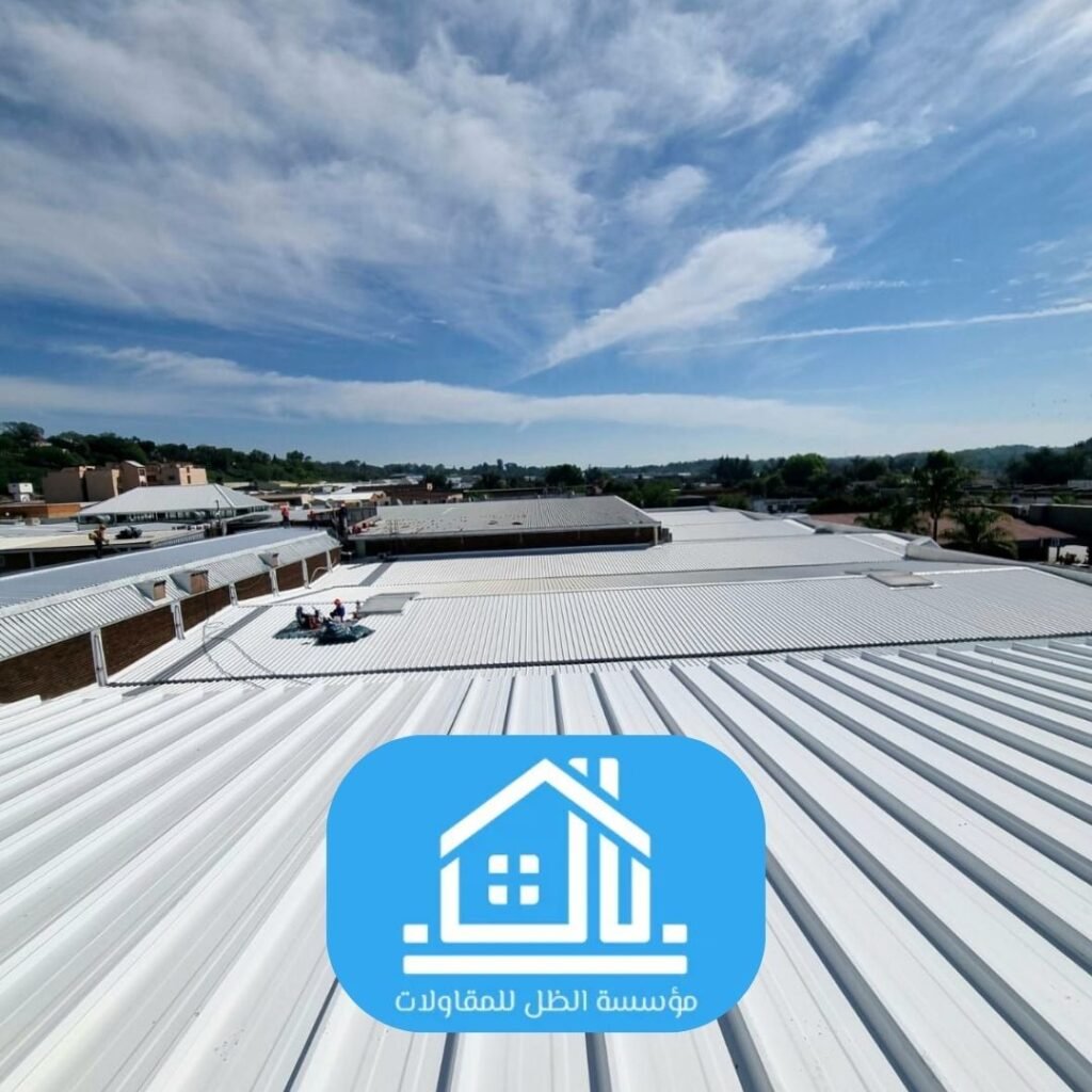 سندوتش بنل أسقف المصانع والمستودعات في الرياض