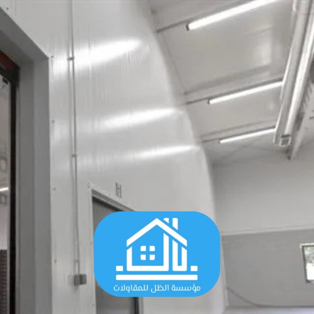 سندوتش بنل الجدران الداخلية للمراكز التجارية الرياض