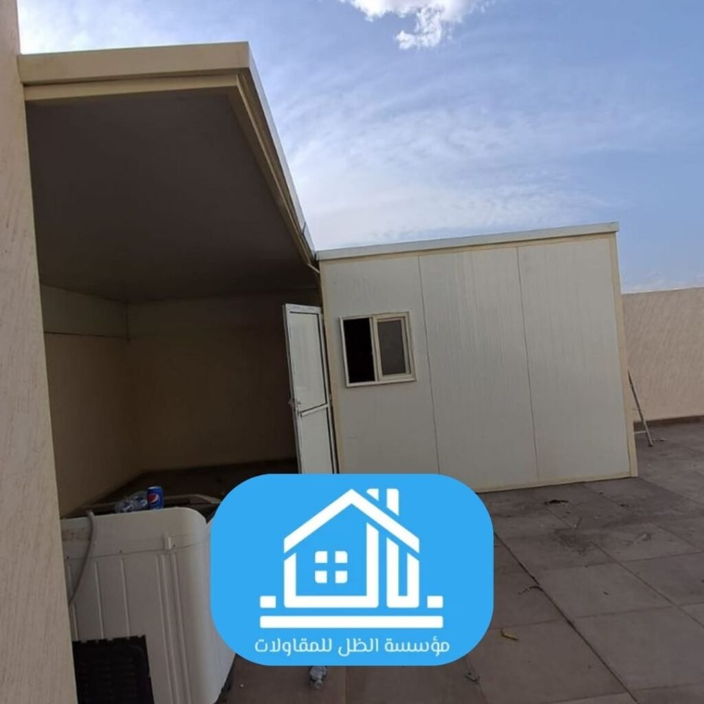 ألواح ثلاثية الطبقات للعزل الحراري